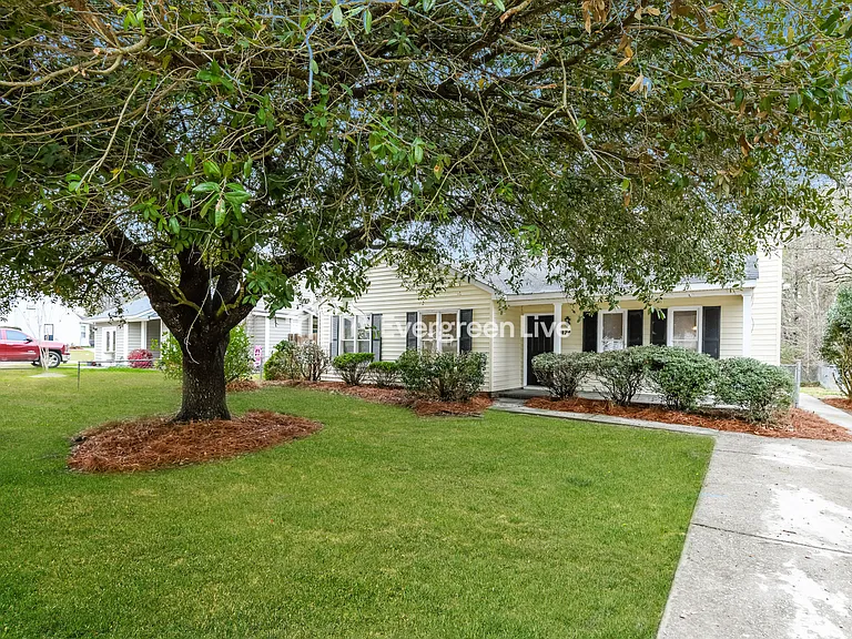 124 Auburnleaf Dr — Photo 1