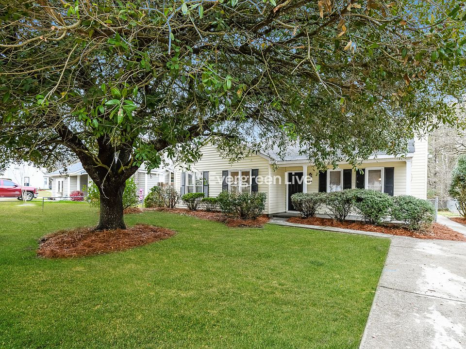 1st image of 124 Auburnleaf Dr