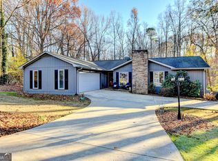 2879 Cascade Ct, Gainesville, GA 30504