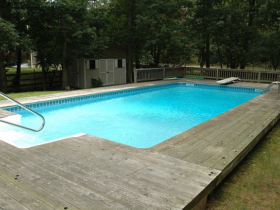 4th image of 50 Seabright Ave