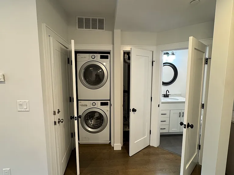 45-47 Clement Ave #1 — Photo 10
