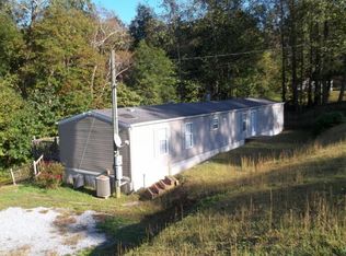 107 Autumn Wood Ln, Elizabethton, TN 37643