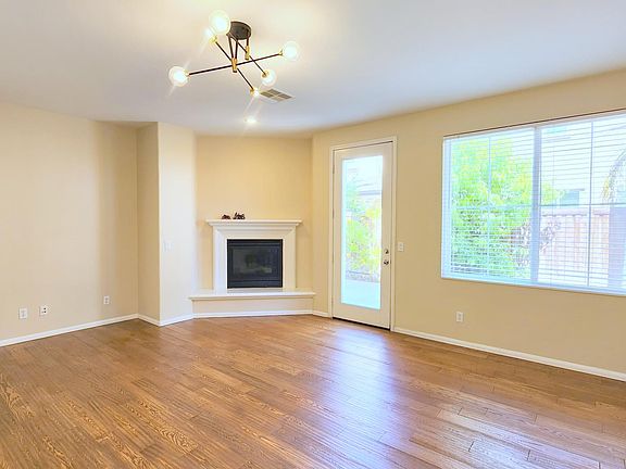 5th image of 14601 Westfield Ave