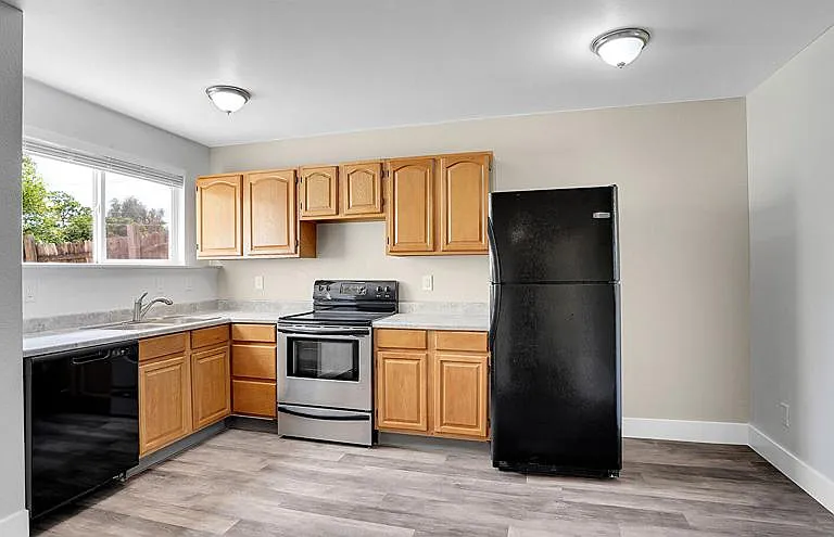 38 S Meade St #2 — Photo 17