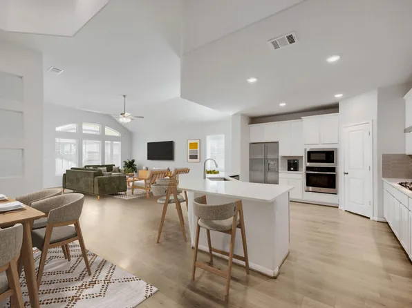 137 Switch Bud Dr, Buda, TX 78610