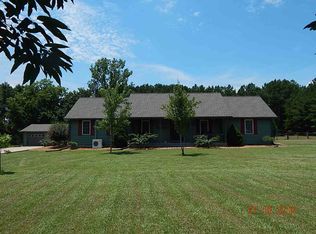 115 County Road 219, Centre, AL 35960