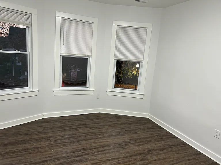 454 Newfield Ave #2 — Photo 17