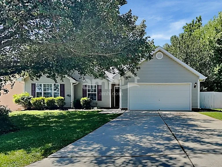 550 Orchard Ridge Ln — Photo 1