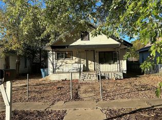 312 W New St, Coffeyville, KS 67337