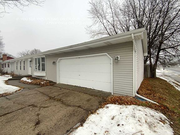 2nd image of 801 McCallum Dr