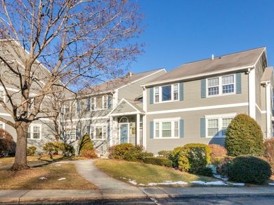 34 Washington Grn UNIT 6, East Walpole, MA, 02032