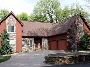 38 Warren Rd, Louisville, KY 40206