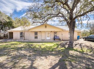 304 Ranchero Rd, Kerrville, TX 78028