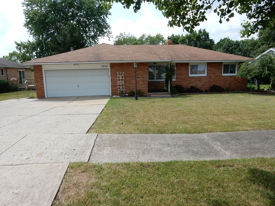 1st image of 7550 Vista Dr