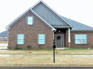 7613 Addison Dr NW, Huntsville, AL 35806