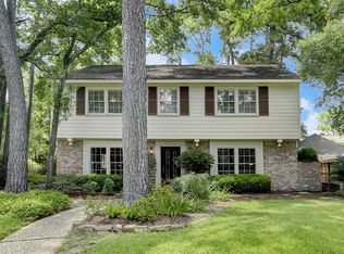 12410 Huntingwick Dr, Houston, TX 77024