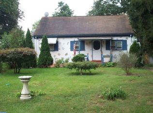57 Groveland Ave, Ewing, NJ 08638