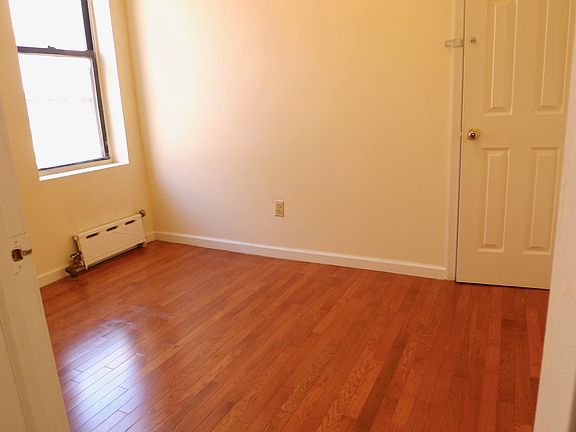 2nd image of 32-22 41st St Floor 3