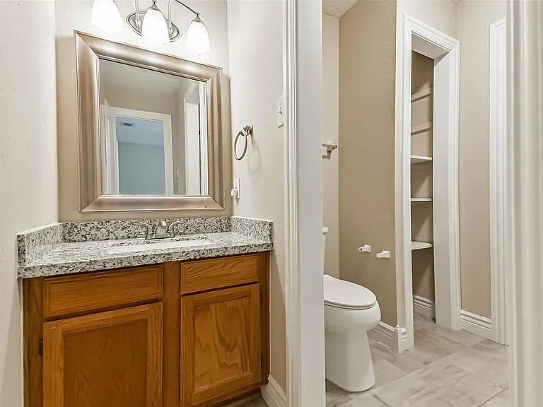 3911 Cherry Forest Dr — Photo 24