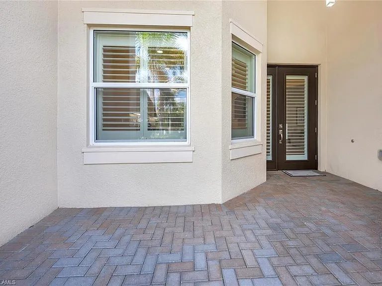 28496 Burano Dr — Photo 3