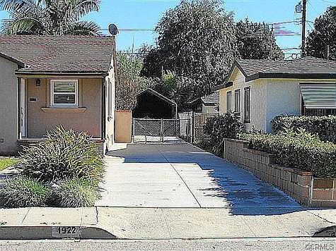 drive way to the Carport, garage and Guest unit