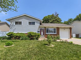 50 W Montana Ave, Glendale Heights, IL 60139