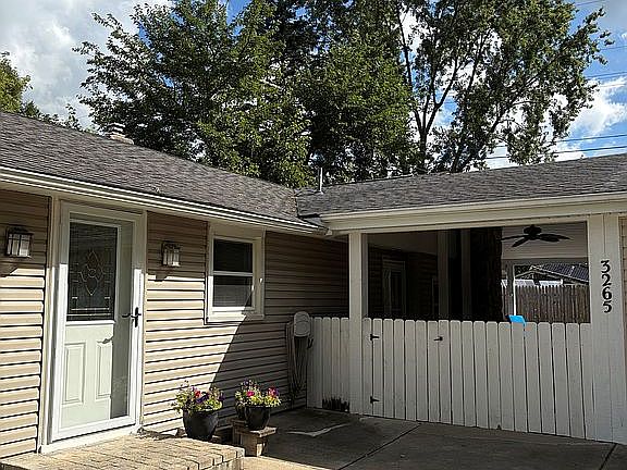 2nd image of 3265 Chambourne St