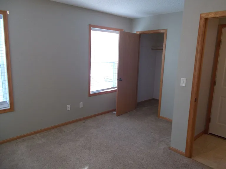 1022 Stinson St — Photo 23