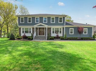 1 Birch Ct, Marlboro, NJ 07746