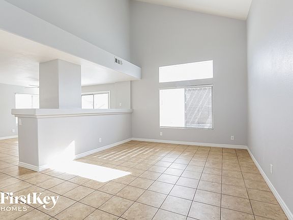 3rd image of 8277 Tribute Ln