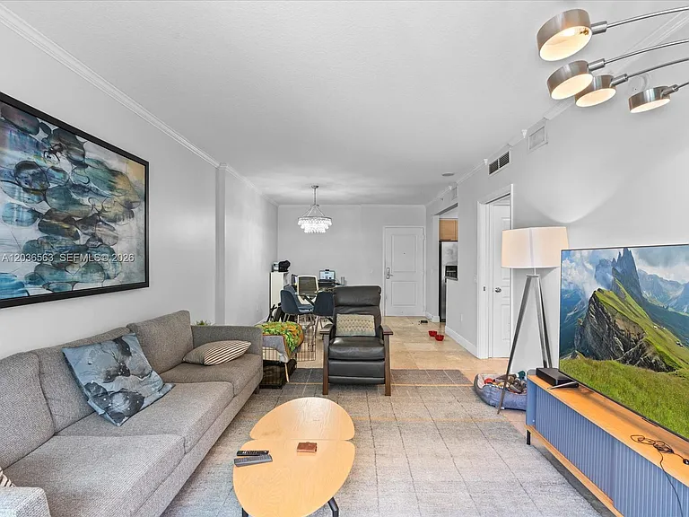 350 SE 2nd St #980 — Photo 17