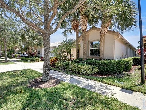 4th image of 9710 Egret Chase Ln