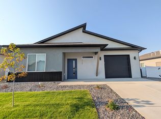 1750 Rusty Rivet Rd, Fruita, CO 81521