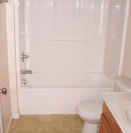 4th image of 130 Skyview Dr
