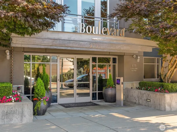 375 Kirkland Avenue #327, Kirkland, WA 98033