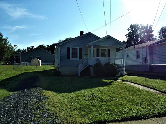 4th image of 802 McCausland St