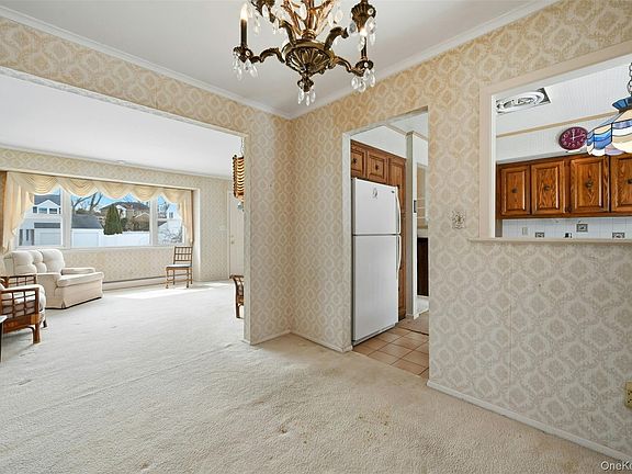 5th image of 23 Shirley Court