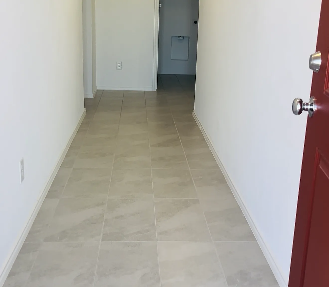 3 bed, 1481 sqft, $1,899 — Photo 1