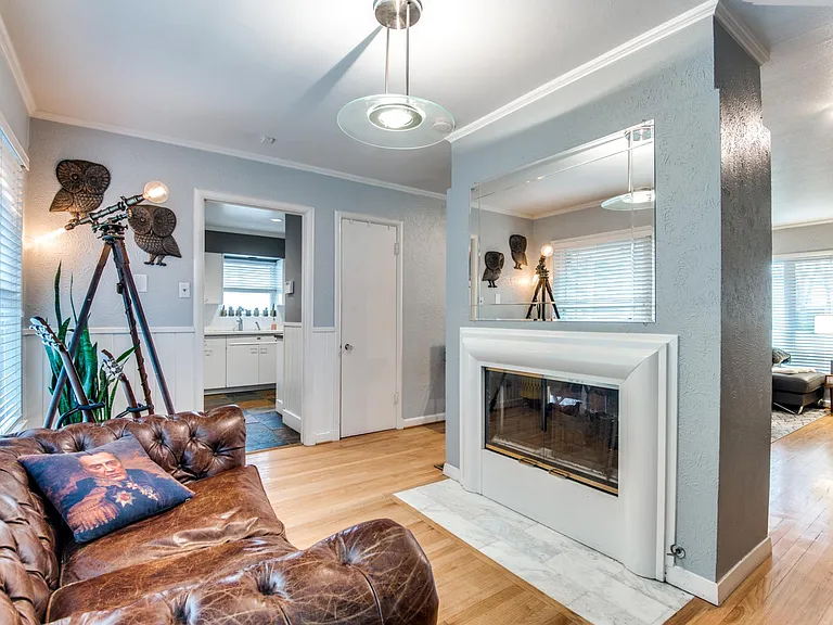 7006 Clayton Ave — Photo 9