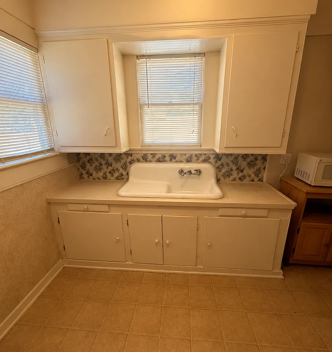 1 bed, 756 sqft, $1,050 — Photo 3