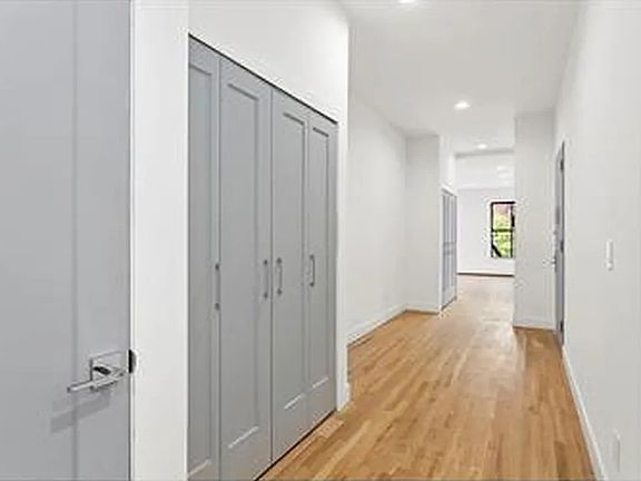 5th image of 275 Nostrand Ave #3