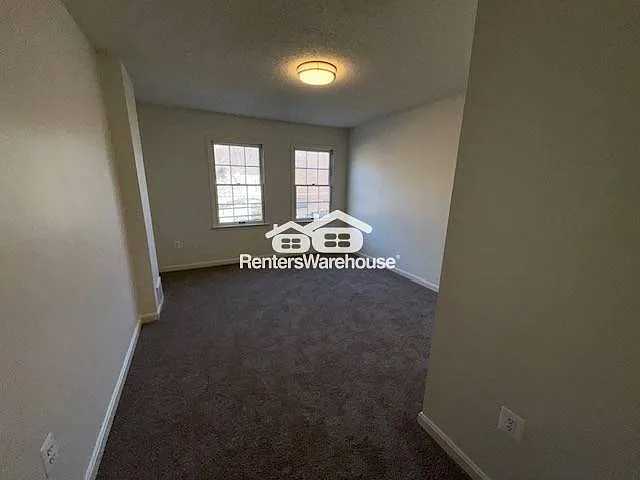 8521 Main St — Photo 21