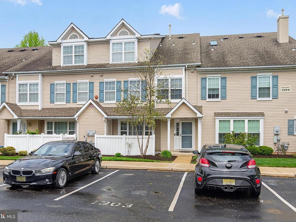 1st image of 1303 Wharton Rd