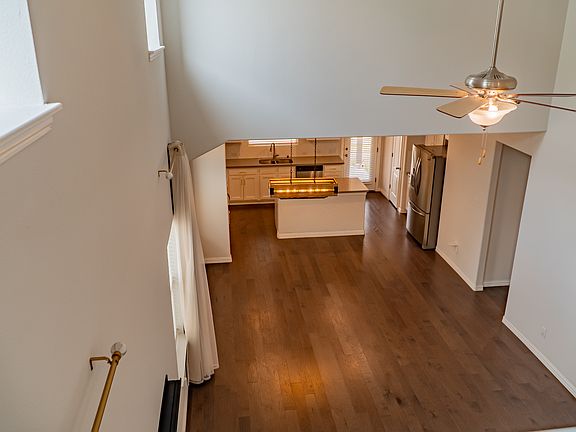 5th image of 1393 Bonanza Ln