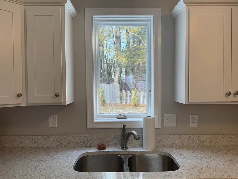 44 John Howland Dr — Photo 31