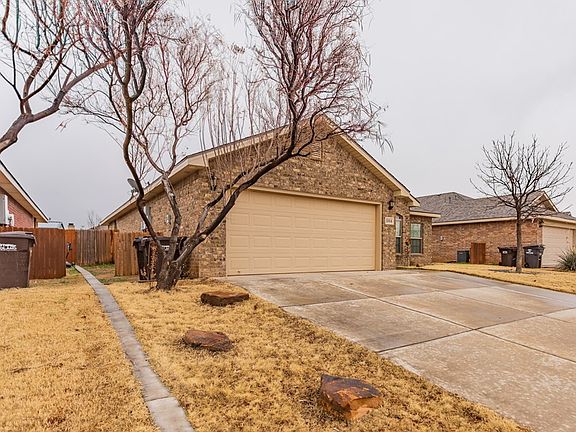 4th image of 1004 Mays Dr