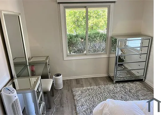 3645 Camellia Dr — Photo 9