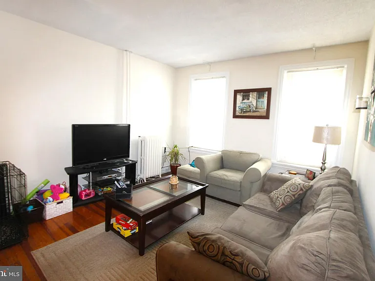 8422 Germantown Ave #2A — Photo 15