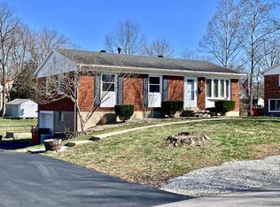 110 Redwood Dr, Frankfort, KY 40601