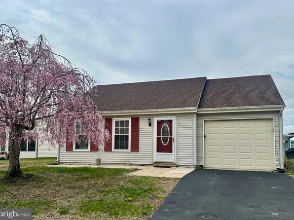 189 Dorchester Dr, Southampton, NJ 08088